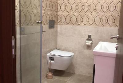 Apartament cu 3 camere în Central - 12