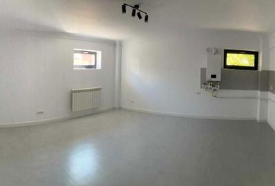Apartament cu 6 camere semidecomandat în Valea Adâncă - 8