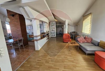 Vila deosebita de vanzare in Chitila, la 150 m de padure, in apropiere - 16