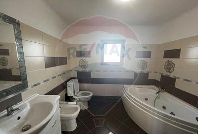 Casa / Vila 5 camere Golesti - 4