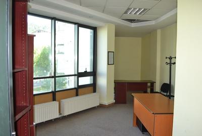 Clădire multifuncțională de vânzare – locație centrală, finisaje premium - 7