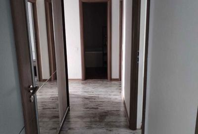 Apartament cu 4 camere decomandat în Centrul Vechi - 4