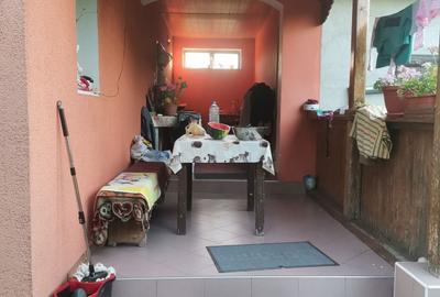 Casă cu 4 camere în Dâmbău - 5