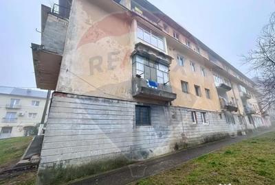 Apartament cu 2 camere nedecomandat în Central - 1