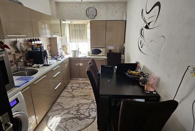 Apartament cu 2 camere decomandat în Central - 3