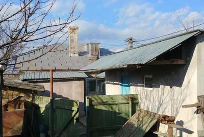 Vand casa com. Nufaru - 11