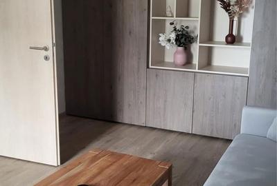 Apartament cu 2 camere decomandat în Exterior Vest