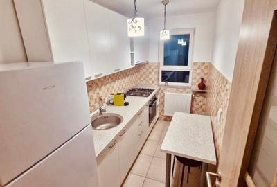Apartament cu 2 camere semidecomandat, mobilat în P-ța Muncii - 7