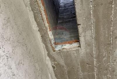 Casă individuală cu 7 camere cu Garaj în Est - 22