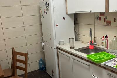 Apartament cu 3 camere semidecomandat în Fundeni - 3