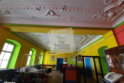 Spațiu comercial, de 114 mp, în Central - 1