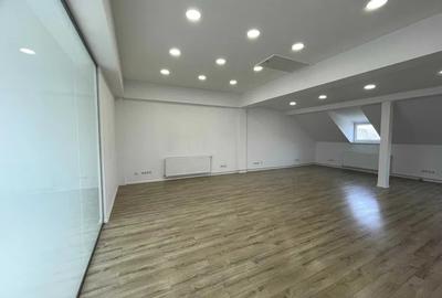 Inchiriez spatiu 66 mp, open space, zona str Paris - Rivus mall - 3