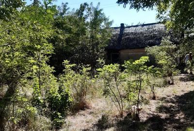 Teren de 1417 mp, în Central - 2