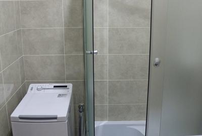 Garsonieră decomandată în Romană - 5