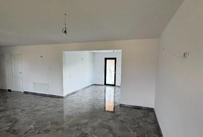 Vanad casa noua in Cordun - 13