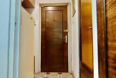 Inchiriere garsoniera Aparatorii Patriei | Bloc mixt | 5 min de metrou - 9