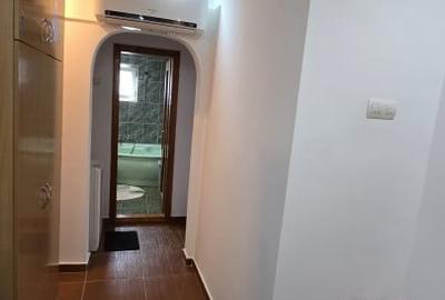 Apartament cu 2 camere decomandat, mobilat în E3 - 6