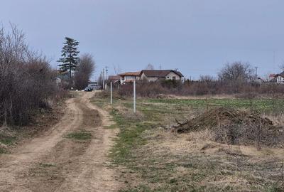 Teren intravilan ieftin Balotesti, 1100 mp, 25000 euro - 3