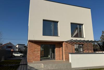 Casă individuală cu 4 camere cu Canalizare în Tunari - 10