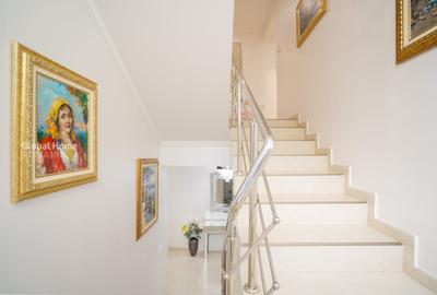 Casă individuală cu 8 camere cu Canalizare în Central - 36