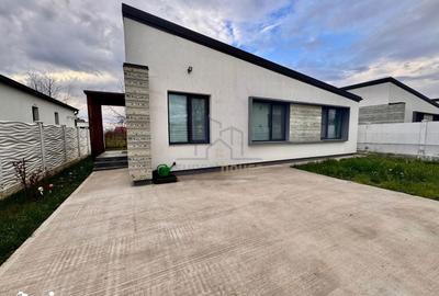Casă cu 4 camere decomandat cu Teren 306 Mp în Păulești - 19
