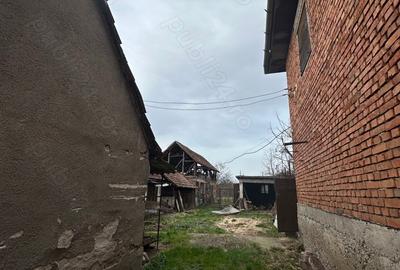Casă cu 4 camere în Sebiș - 3