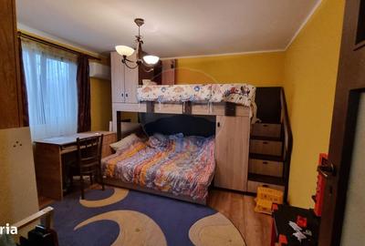 Casă cu 8 camere cu Teren 1000 Mp în Belciugatele - 5