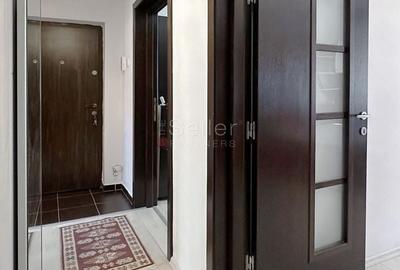 Apartament cu 2 camere decomandat, mobilat în Tractorul - 16