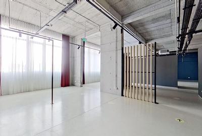 Spatiu comercial stradal la parterul unei cladiri rezidentiale - 2