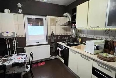 Casă cu 4 camere cu Teren 214 Mp în Central - 8