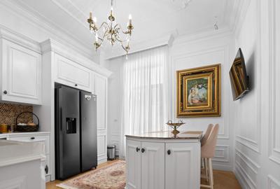 Casa superba - Zona Unirii -  295 mp - 15