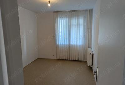 Apartament cu 3 camere semidecomandat în Lujerului - 5