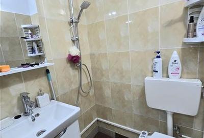 Garsonieră decomandată, mobilată în Poarta 6 - 8