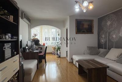 Garsonieră în Apărătorii Patriei - 2