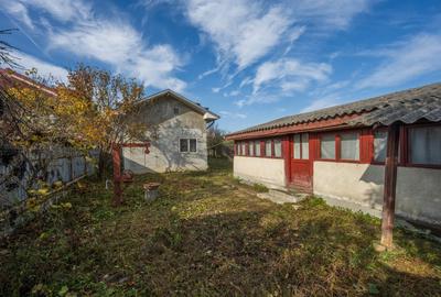 SNAGOV – CENTRAL, CASA 144 MP, LOT 1000 MP! - 17