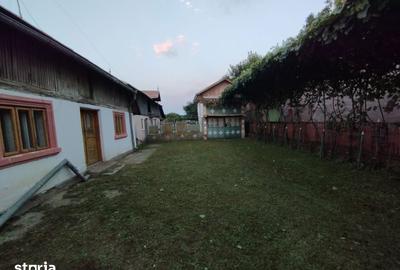 Casă cu 4 camere cu Teren 1400 Mp în Sud - 10