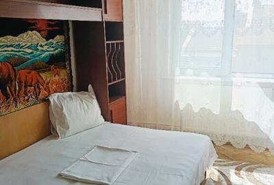 Inchiriez apartament cu 3 camere zona Faleza Nord - 2