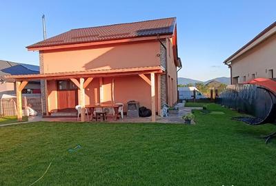 Casă smart premium, complet mobilată | Sânpetru | Vedere munți - 3