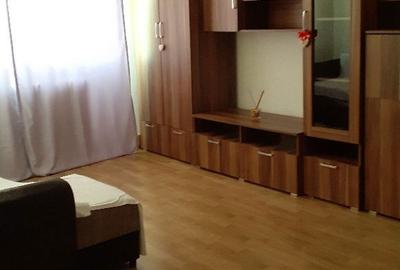 Apartament cu 2 camere decomandat în Central - 3