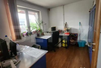 Casă cu 9 camere cu Teren 1500 Mp în Criș - 3