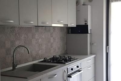 Apartament cu 2 camere decomandat în Central - 2