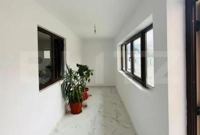 Casă cu 3 camere cu Teren 454 Mp în Central - 9