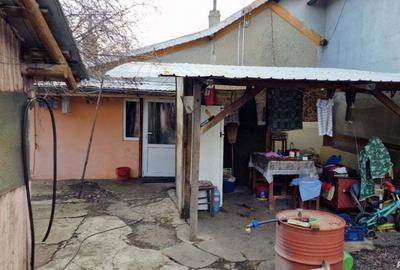 Vand casa batraneasca + teren intravilan - 10