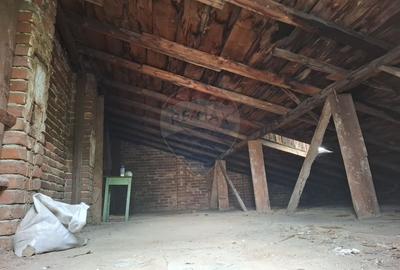 Casă cu 2 camere cu Teren 140 Mp în Eroii Revoluției - 11