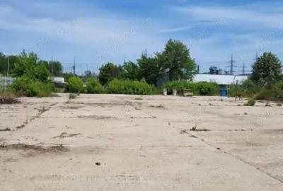 Spațiu comercial, de 2,110 mp, în Central - 2