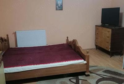 Garsoniera decomandata G. Enescu p 4,40 mp,1250 lei luna. - 9