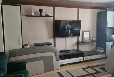 Apartament cu 3 camere decomandat în Hârșova - 3
