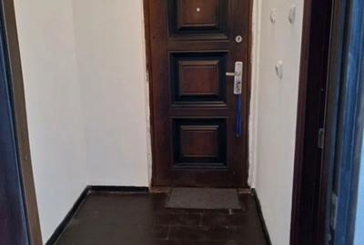 Garsonieră semidecomandată în Central - 1