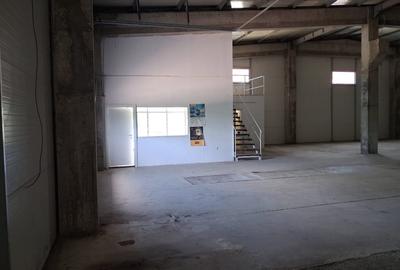 Spațiu comercial, de 590 mp, în Zona industrială - 9