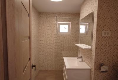 Apartament cu 3 camere decomandat, mobilat în Decebal - 5